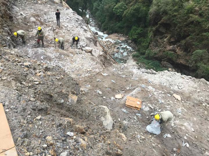 025 Access Road Construction In Headworks Area